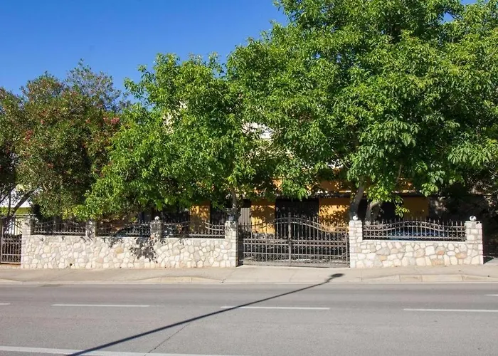 With A Parking Space Losinj, Losinj - 20930 Apartmán