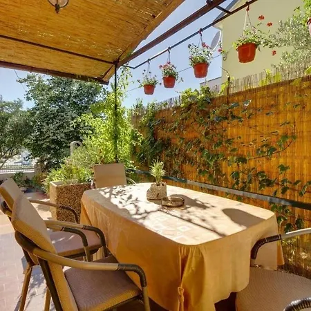 Appartamento With A Parking Space Losinj, Losinj - 20930